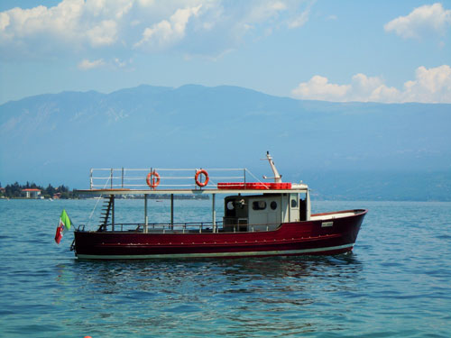 motonave sul lago di Garda